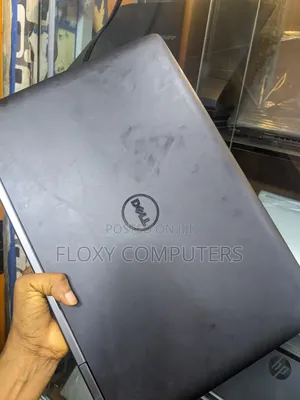Laptop Dell Latitude 5540 8GB Intel Core i7 SSD 256GB