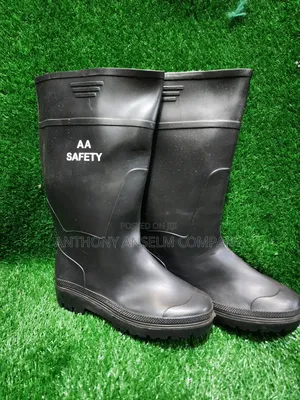 Rrainboot Black Italian @Aa Safety Shops Near You