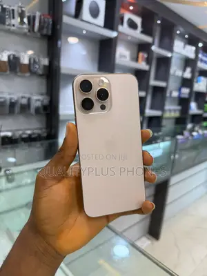 Apple iPhone 16 Pro Max 256 GB Gold