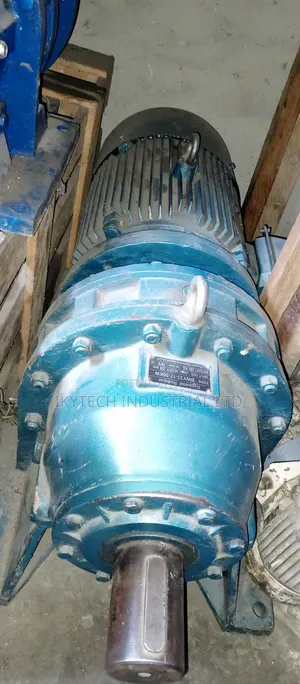 22kw Ratio 1-17 Gear Motor