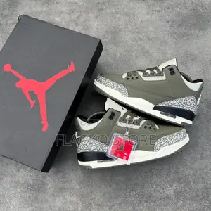 Original Air Jordan 3 Retro Family Affair Sneakers