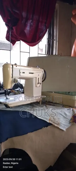Singer Sewing Machine