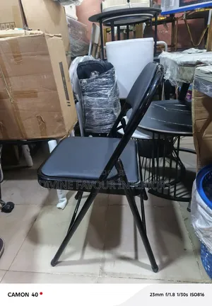Foldable Chair With Leather Sit