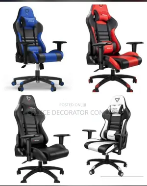 Exclusive Gaming Chair With Head Rest and Footrest