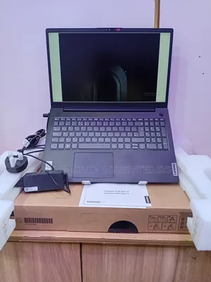 New Laptop Lenovo IdeaPad U300e 8GB Intel Core i3 SSD 512GB