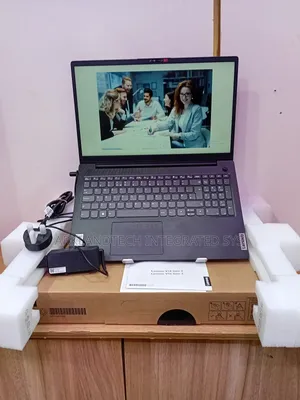 New Laptop Lenovo IdeaPad Y410p 8GB Intel Core i3 SSD 512GB