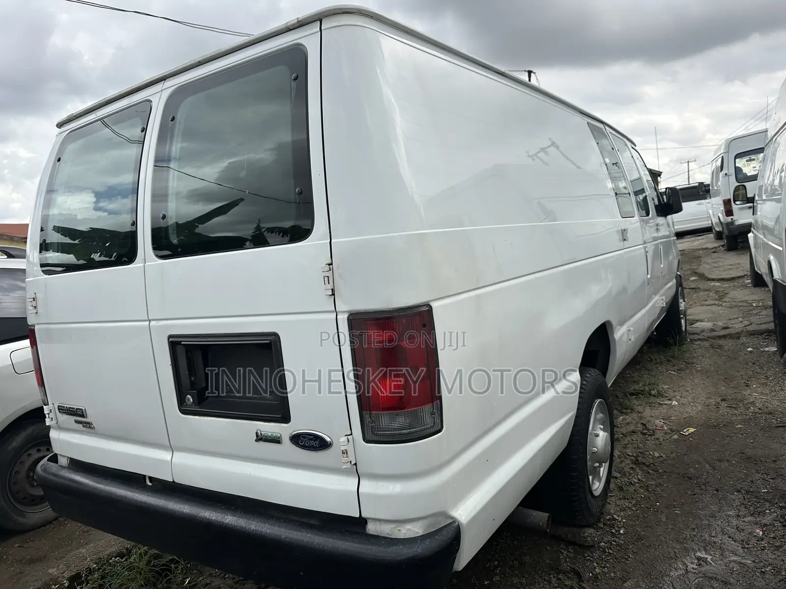 Ford E250 2012 White