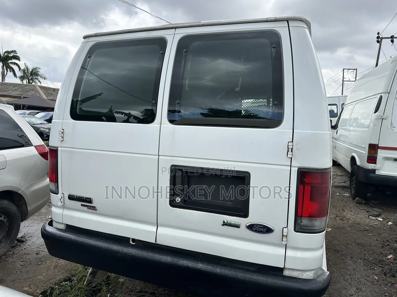 Ford E250 2012 White