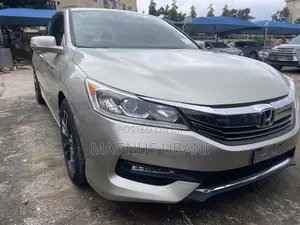 Honda Accord EX-L V-6 2dr Coupe FWD (3.5L 6cyl 6A) 2016 Gold