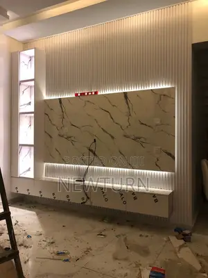 Floating Panels and High Glossy Tv Console.
