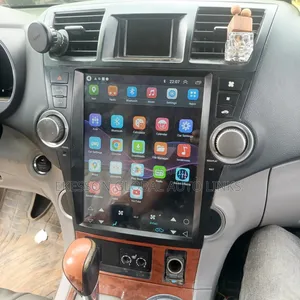 Highlander 2008-2012 Tesla Android Screen, With Reverse Camera And Gps