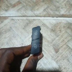 Open and Lock  Door Mat Switch for C300, GLK and So on 2010/2018 Mod
