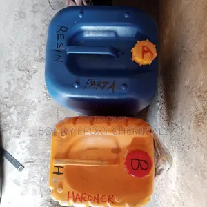 Liquified Undiluted Epoxy Resin and Hardener