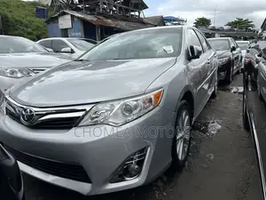 Toyota Camry 2014 Silver