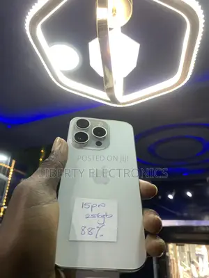 Apple iPhone 15 Pro 256 GB White
