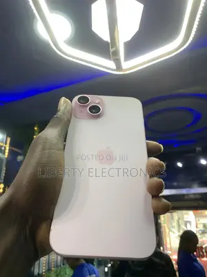 Apple iPhone 15 Plus 128 GB Pink