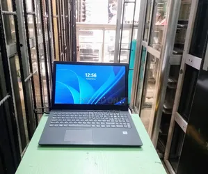 Laptop Lenovo V130 4GB Intel Core i3 SSD 128GB