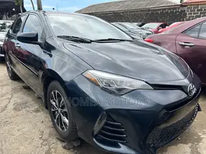 Toyota Corolla 2018 Blue