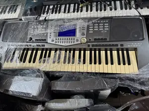 Yamaha Psr1000 Electronic Keyboard