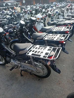 Honda CB 2015 Blue