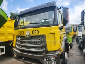 Foreign Used Concrete Mixer Howo CHNTC