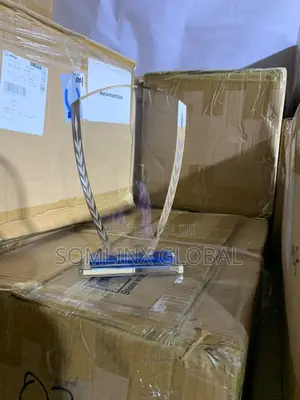 Glass Plaque Sided Flower
