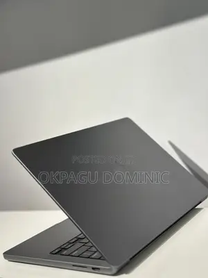 Laptop Apple MacBook Pro 2024 M3 14-Inch 8GB Apple M1 SSD 512GB