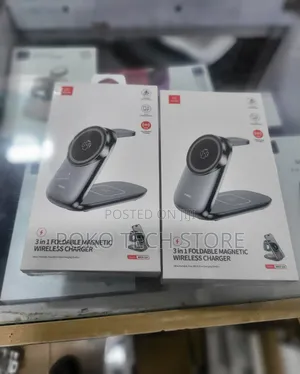 Xundd Xdch-114 3-in-1 Foldable Magnetic Wireless Charger.