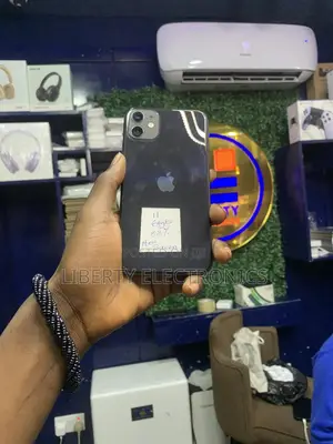 Apple iPhone 11 64 GB Black