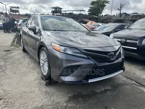 Toyota Camry 2020 Gray