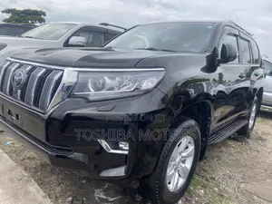 Toyota Land Cruiser Prado 2023 Black