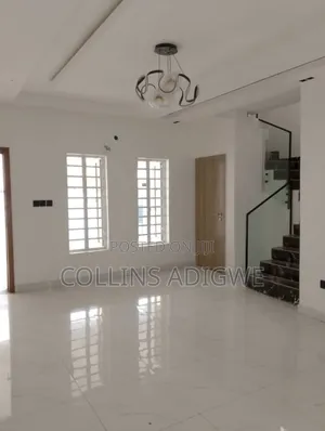 3bdrm Duplex in Behind Blenco for sale