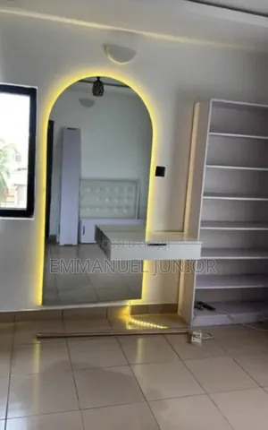 Frameless Mirror