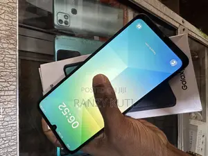 New Samsung Galaxy A06 128 GB