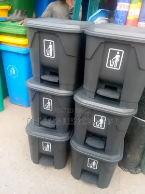 35 Litres Pedal Waste Bin