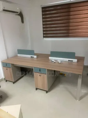 Workstation by 4 With Mobile Drawer