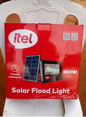 Itel 300 Watts Solar Streets Light