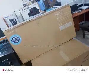 Samsung 32" Smart Tv for Home Office