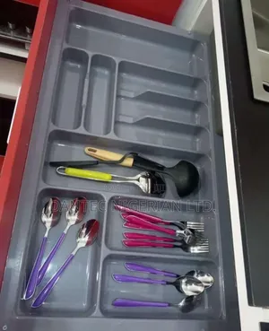 Cutlery Organizer