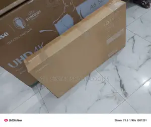 Samsung 32" Smart Tv With Smartthings Support