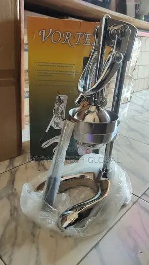Manual Citrus Juicer.