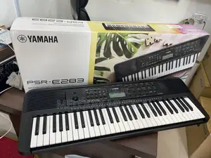 Yamaha PSR-E283 Keyboard