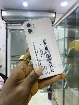 Apple iPhone 12 64 GB White