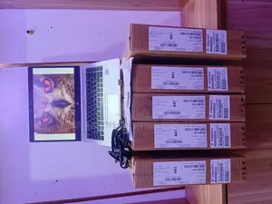 New Laptop HP EliteBook 8570W 8GB Intel Core I7 SSD 256GB