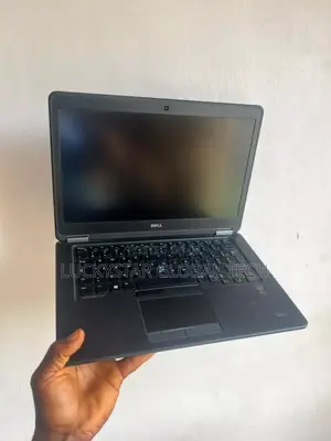 Laptop Dell Latitude 7450 8GB Intel Core I5 HDD 320GB