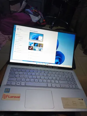 Laptop Asus VivoBook 15 X540NA 4GB Intel Core i3 HDD 1T