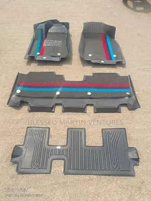Toyota Landcriuser Tpe Mat.