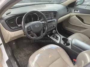 Kia Optima EX 4dr Sedan (2,4L 4cyl 6A) 2012 White
