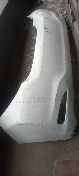 Back Bumper Toyota Yaris Lift Back 2012