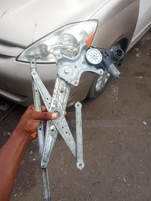 Complete Engine Glass Lexus Rx350 2018